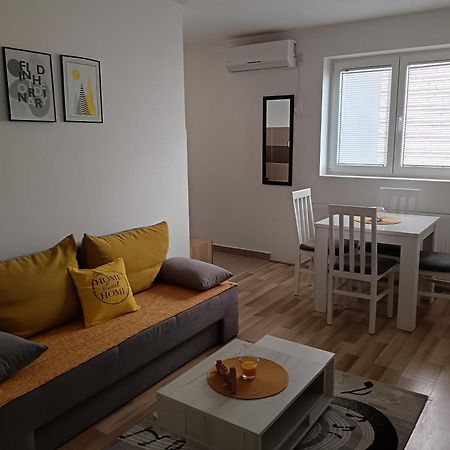Appartamento Jagodina 301 Esterno foto